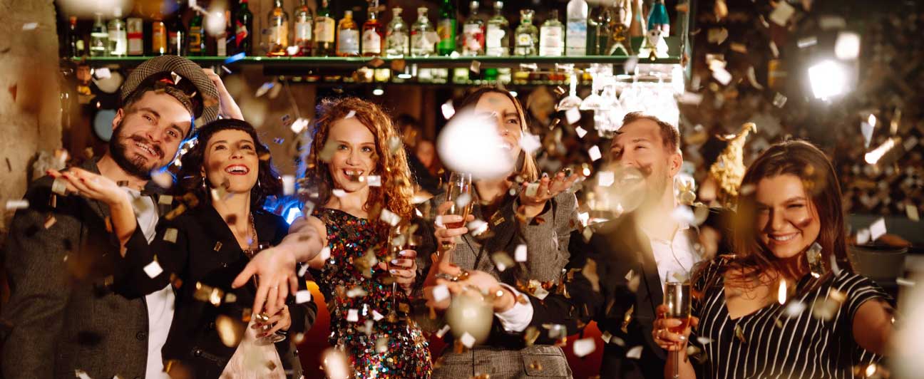 Sylvesterpartys und -feiern.
